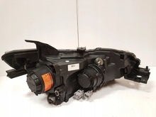 Laden Sie das Bild in den Galerie-Viewer, Frontscheinwerfer Mitsubishi Outlander I 8301C205 Links Scheinwerfer Headlight SCH6068887170lq