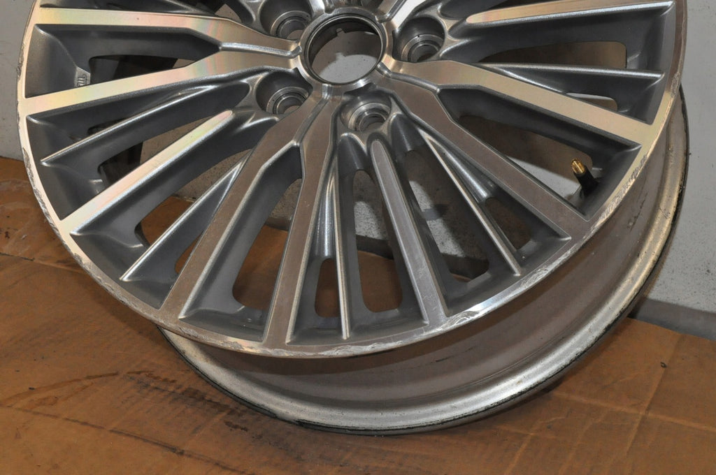 1x Alufelge 18 Zoll 7.0" 5x114.3 38ET Mitsubishi Outlander Rim Wheel