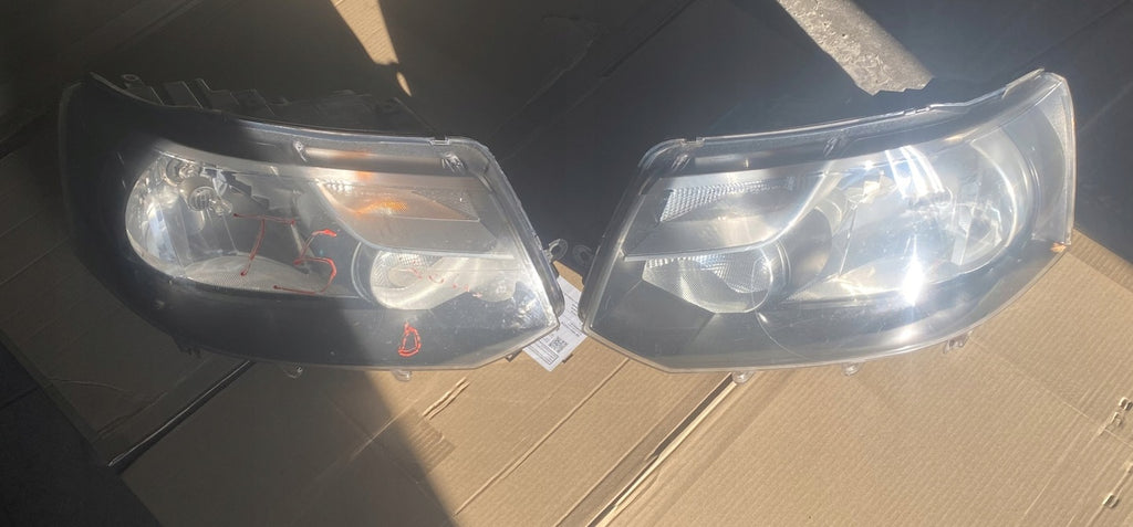 Frontscheinwerfer VW T5 7E1941016D Ein Stück (Rechts oder Links) Headlight