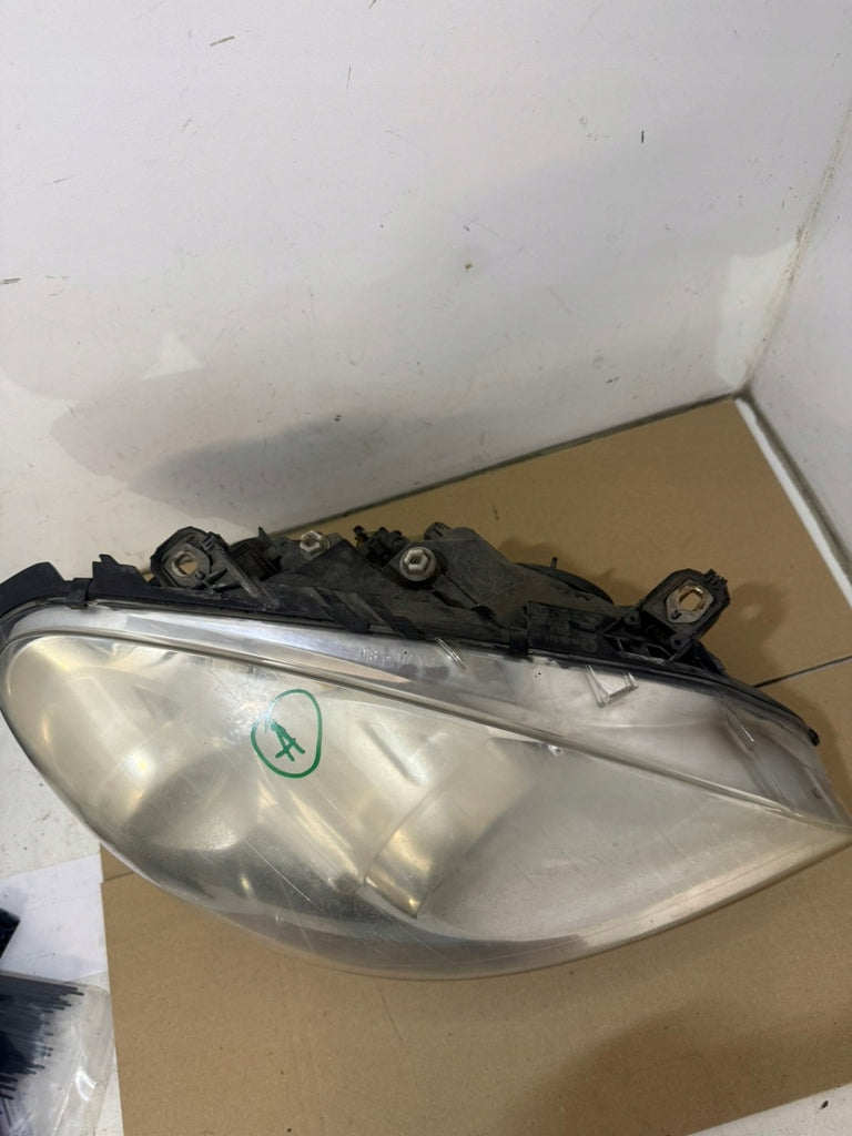 Frontscheinwerfer Mercedes-Benz W245 A1698204661 0301220286 Rechts Headlight SCH1625253964pe