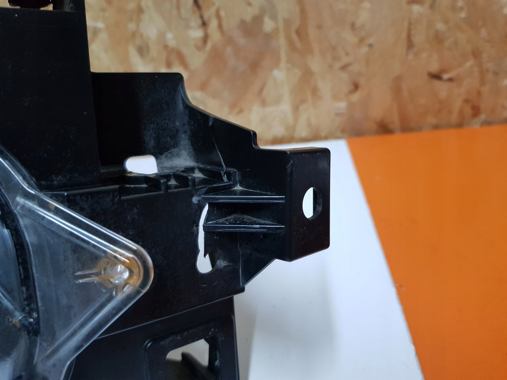 Frontscheinwerfer Mazda III BHR151030 Xenon Rechts Scheinwerfer Headlight