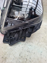 Load image into Gallery viewer, Frontscheinwerfer Hyundai Tucson 92102-N7100 Full LED Rechts Headlight SCH4856033024em