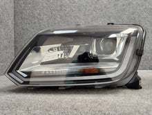 Laden Sie das Bild in den Galerie-Viewer, Frontscheinwerfer VW Amarok 2H3941031 901131682H Xenon Links Headlight SCH5274216102ya