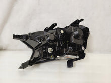 Laden Sie das Bild in den Galerie-Viewer, Frontscheinwerfer Ford Ranger Xenon Rechts Scheinwerfer Headlight SCH1213695352lc