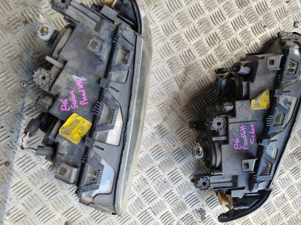 Frontscheinwerfer BMW E46 6902746 8361947 Ein Satz Scheinwerfer Headlight SCH2892543647qh