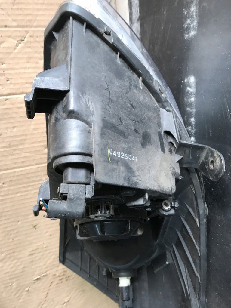 Frontscheinwerfer Hyundai Matrix 92101-10010 Rechts Scheinwerfer Headlight