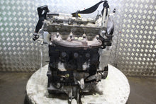 Laden Sie das Bild in den Galerie-Viewer, Motor Renault 14 121 265712 2.0 170PS 52kW 268TKm 2010 Benzin Engine Unkomplett