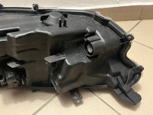 Laden Sie das Bild in den Galerie-Viewer, Frontscheinwerfer Toyota 4 Yaris Full LED Rechts Scheinwerfer Headlight SCH2488213722xm