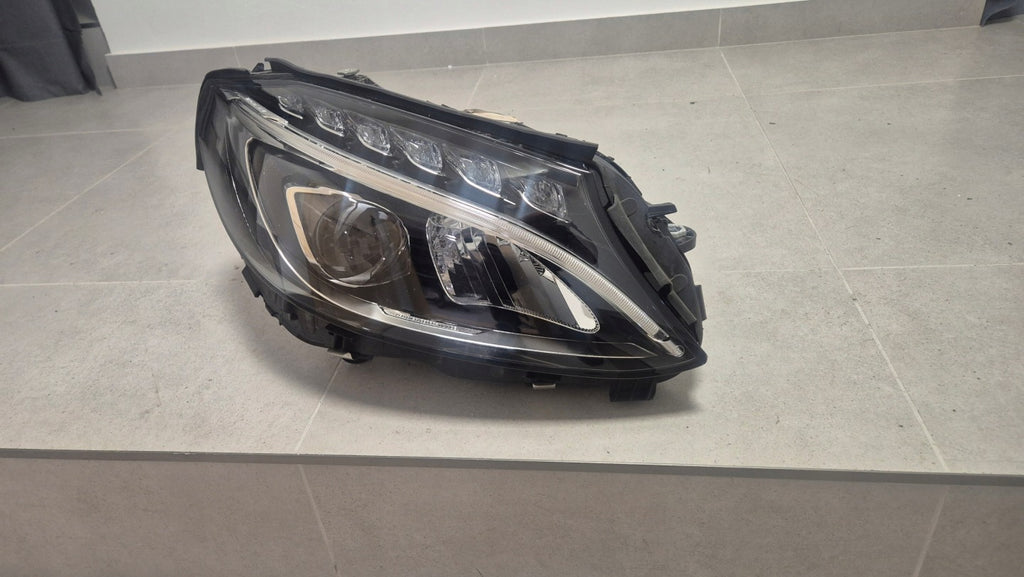 Frontscheinwerfer Mercedes-Benz W205 A2059062604 LED Rechts Headlight SCH4199593769so