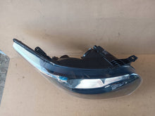 Laden Sie das Bild in den Galerie-Viewer, Frontscheinwerfer Ford Transit GK31-13W029-BC Rechts Scheinwerfer Headlight