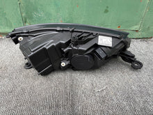 Laden Sie das Bild in den Galerie-Viewer, Frontscheinwerfer Skoda Fabia III 6V1941015F Links Scheinwerfer Headlight SCH4435369390vl