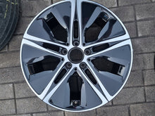 Laden Sie das Bild in den Galerie-Viewer, 1x Alufelge 18 Zoll 7.5" 5x112 49ET Glanz Schwarz A1774010500 Mercedes-Benz FEL9612430717ij