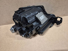 Laden Sie das Bild in den Galerie-Viewer, Frontscheinwerfer Skoda Karoq 57B941036 LED Rechts Scheinwerfer Headlight SCH2067877200py