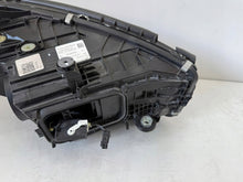 Laden Sie das Bild in den Galerie-Viewer, Frontscheinwerfer Mercedes-Benz W206 A2069068104 Links Scheinwerfer Headlight SCH7539382493zz