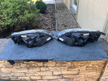 Load image into Gallery viewer, Frontscheinwerfer Volvo V40 3265756 Full LED Ein Stück (Rechts oder Links) SCH4203309247km