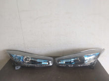 Load image into Gallery viewer, Frontscheinwerfer Renault Zoe 260109891R 260605036R Rechts oder Links