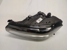 Laden Sie das Bild in den Galerie-Viewer, Frontscheinwerfer VW T-Cross 2GM941005B LED Links Scheinwerfer Headlight