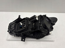 Laden Sie das Bild in den Galerie-Viewer, Frontscheinwerfer Mercedes-Benz W247 A2479068405 Rechts Scheinwerfer Headlight SCH2441299614vd