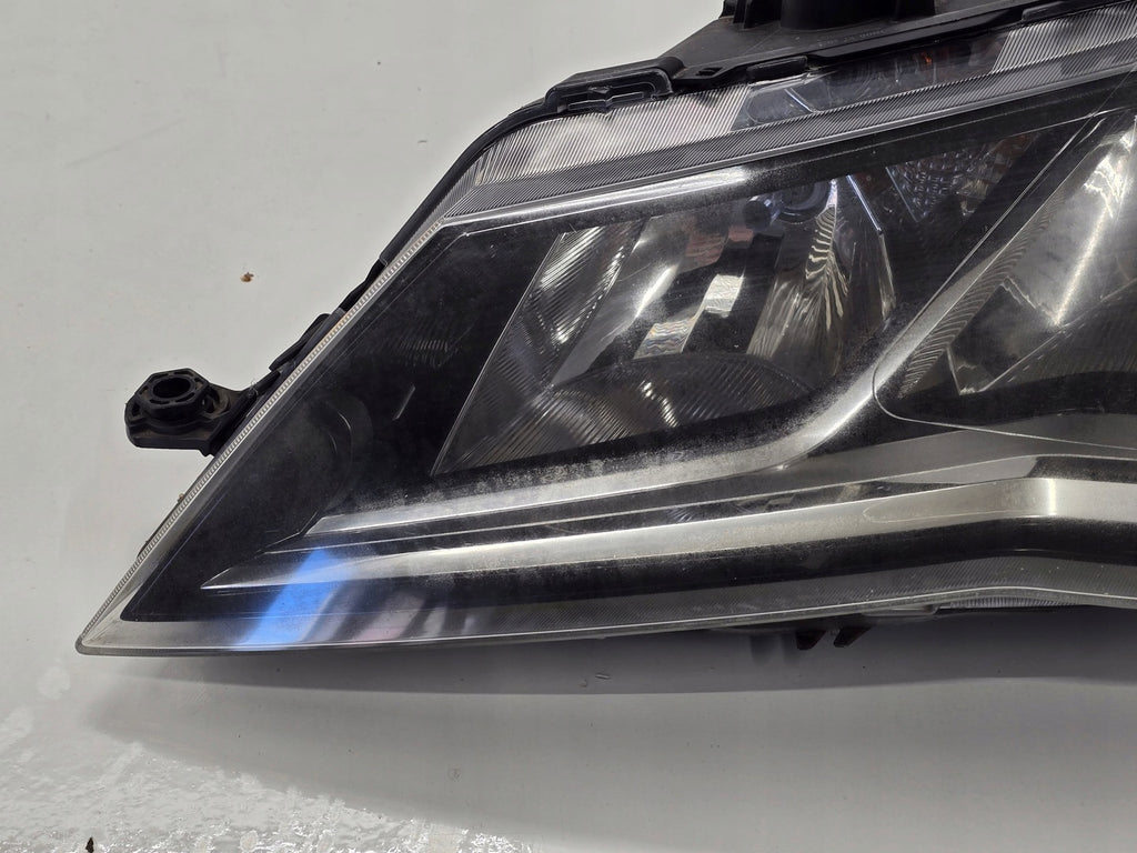 Frontscheinwerfer Seat Leon 5F1941005A Ein Stück (Rechts oder Links) Headlight