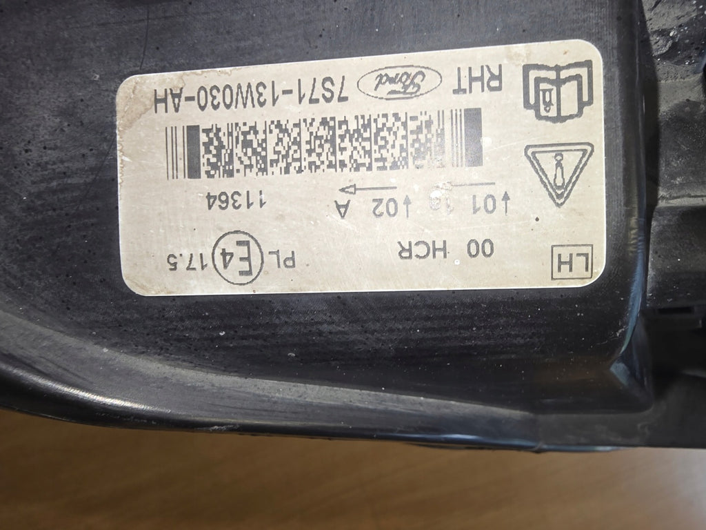 Frontscheinwerfer Ford Mondeo 7S71-13W030-AH Ein Stück (Rechts oder Links) SCH1347972860zg