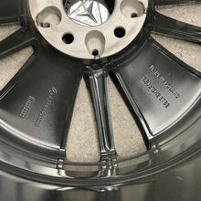 Laden Sie das Bild in den Galerie-Viewer, 4x Alufelge 18 Zoll 7.5" 5x112 52ET Glanz Schwarz A2464011800 Mercedes-Benz FEL7360322691pl