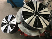 Load image into Gallery viewer, 1x Alufelge 18 Zoll 7.5" 5x112 52ET Glanz Schwarz A2464011800 Mercedes-Benz FEL6629029573cv