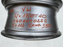 Load image into Gallery viewer, 1x Alufelge 17 Zoll 7.0" 5x112 40ET Glanz Silber 3G0601025 Mg Passat Rim Wheel FEL3561068374cn