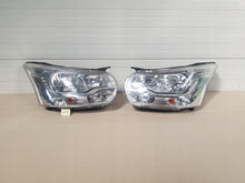 Load image into Gallery viewer, Frontscheinwerfer Ford Transit BK31-13D153BG BK31-13D152BF LED Ein Satz SCH1752888340cx