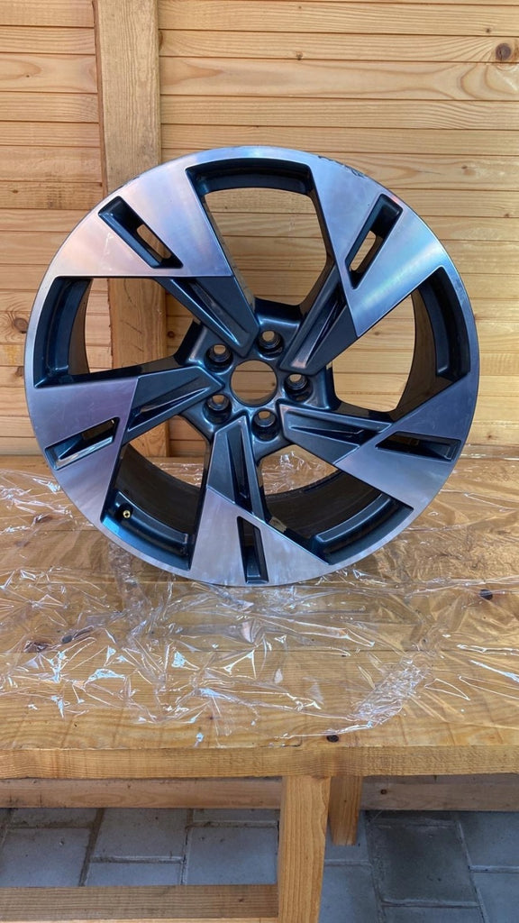 1x Alufelge 20 Zoll 9.0" 5x112 38ET 4KE601025T Audi E-Tron Rim Wheel FEL3233844446al
