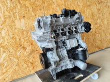 Laden Sie das Bild in den Galerie-Viewer, Motor Audi A3 05E100033A 1.5 TSI 85kW 19TKm 2024 Benzin Engine Unkomplett
