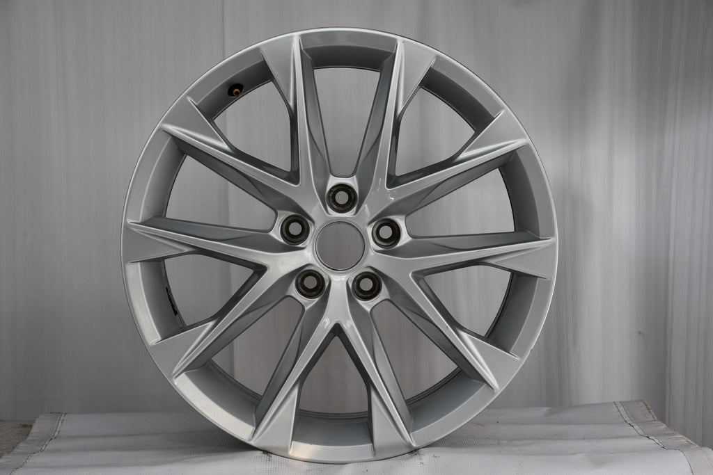 1x Alufelge 18 Zoll 7.5" 5x112 51ET Glanz Silber 5F0601025 Cupra Leon Rim Wheel