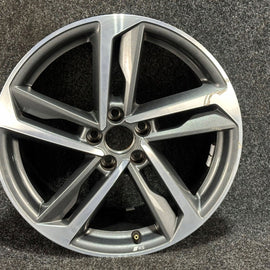 1x Alufelge 17 Zoll 82A601025K Audi A1 Rim Wheel FEL8624403144si