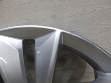 Laden Sie das Bild in den Galerie-Viewer, 1x Alufelge 17 Zoll 7.0&quot; 5x108 40,5ET 31471309 Volvo V60 Rim Wheel