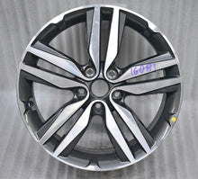 Laden Sie das Bild in den Galerie-Viewer, 1x Alufelge 18 Zoll 7.5" 5x114.3 55ET 52910-B2400 52910-B2500 Kia Soul Rim Wheel FEL3879888885dp