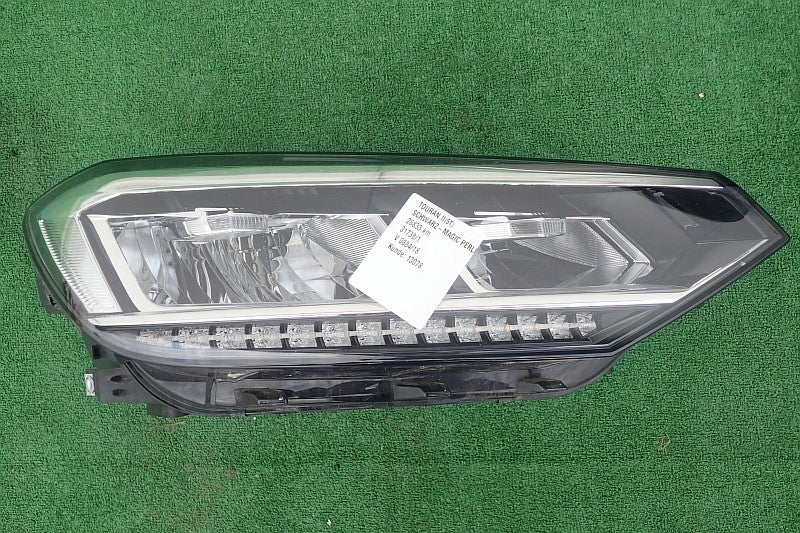 Frontscheinwerfer VW Touran 5TB941036B LED Rechts Scheinwerfer Headlight