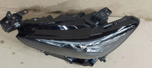 Laden Sie das Bild in den Galerie-Viewer, Frontscheinwerfer Mazda 6 Gj GRF5-51040 85122000 LED Links Headlight SCH2589606913lu