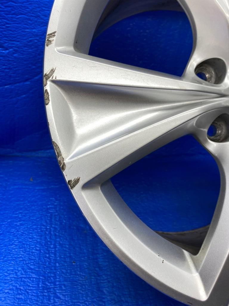 1x Alufelge 17 Zoll 7.5" 5x112 46ET Glanz Silber 5FA601025C Seat Leon Rim Wheel FEL5993632812yr