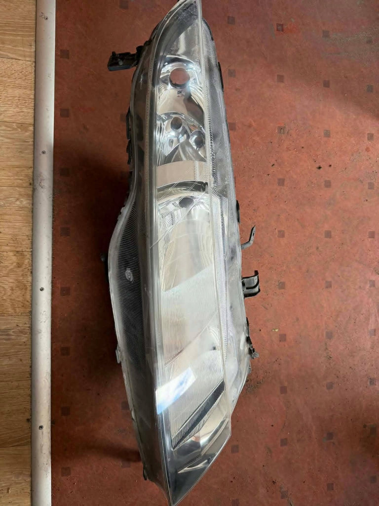 Frontscheinwerfer Honda Civic I 0301226202 Rechts Scheinwerfer Headlight SCH7674412533sf
