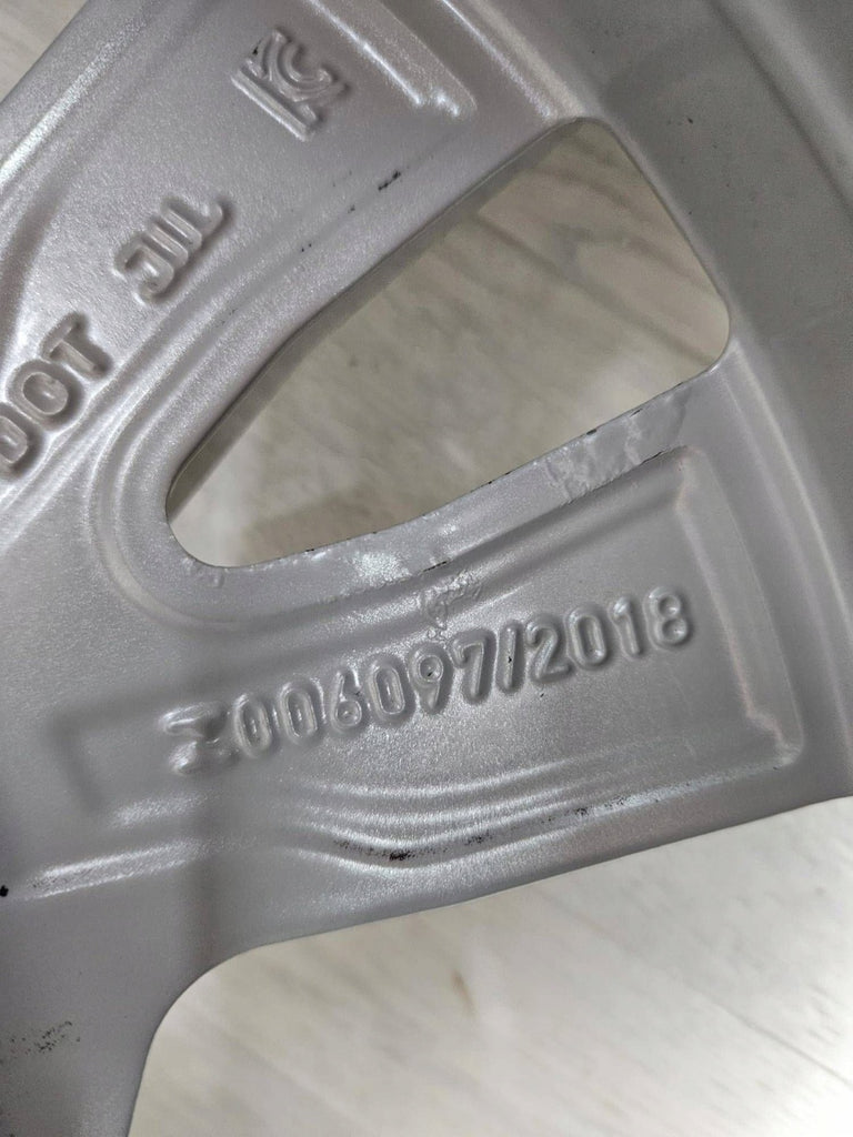 1x Alufelge 16 Zoll 8V0971495A Audi A3 Rim Wheel FEL4973199751yq