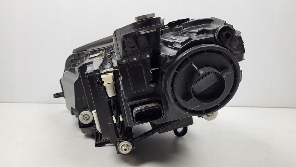 Frontscheinwerfer Mercedes-Benz Gle A1679065806-KUD Rechts Headlight SCH2254621265fx