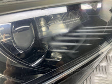 Load image into Gallery viewer, Frontscheinwerfer Skoda Superb 3V2941016A Rechts Scheinwerfer Headlight SCH8860794598si