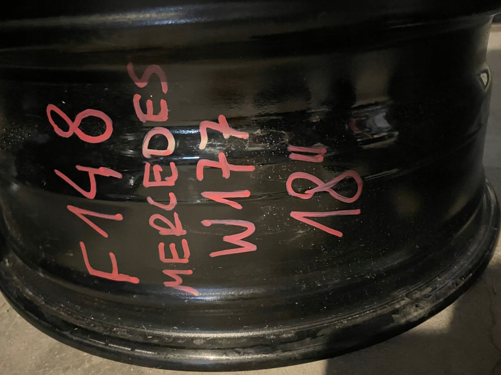 1x Alufelge 18 Zoll 7.5" 5x112 49ET Glanz Schwarz A1774011500 Mercedes-Benz W177 FEL8520074733js