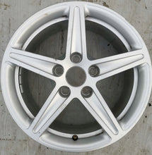 Load image into Gallery viewer, 1x Alufelge 16 Zoll 7.0" 5x112 35ET Glanz Silber 8W0601025EF Audi A4 B9 FEL4117826000hj