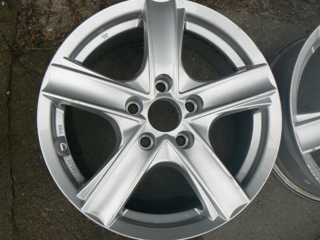 4x Alufelge 16 Zoll 6.5" 5x112 40ET Glanz Silber KBA52707 Skoda I Rim Wheel FEL9957221956jt