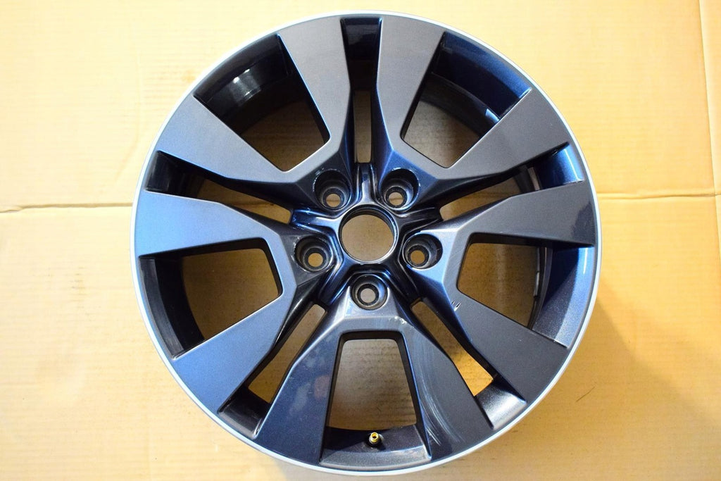 1x Alufelge 17 Zoll 7.0" 5x112 45ET Glanz Grau 5L0601025S Mg Yeti Rim Wheel