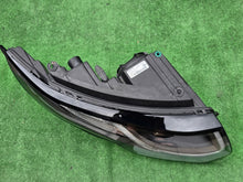 Laden Sie das Bild in den Galerie-Viewer, Frontscheinwerfer Land Rover Evoque GJ3M-13W029-B Bi-Xenon Rechts Headlight SCH4237063469wb