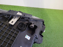 Laden Sie das Bild in den Galerie-Viewer, Frontscheinwerfer BMW X1 F48 7495004 Rechts Scheinwerfer Headlight SCH8589731462hp