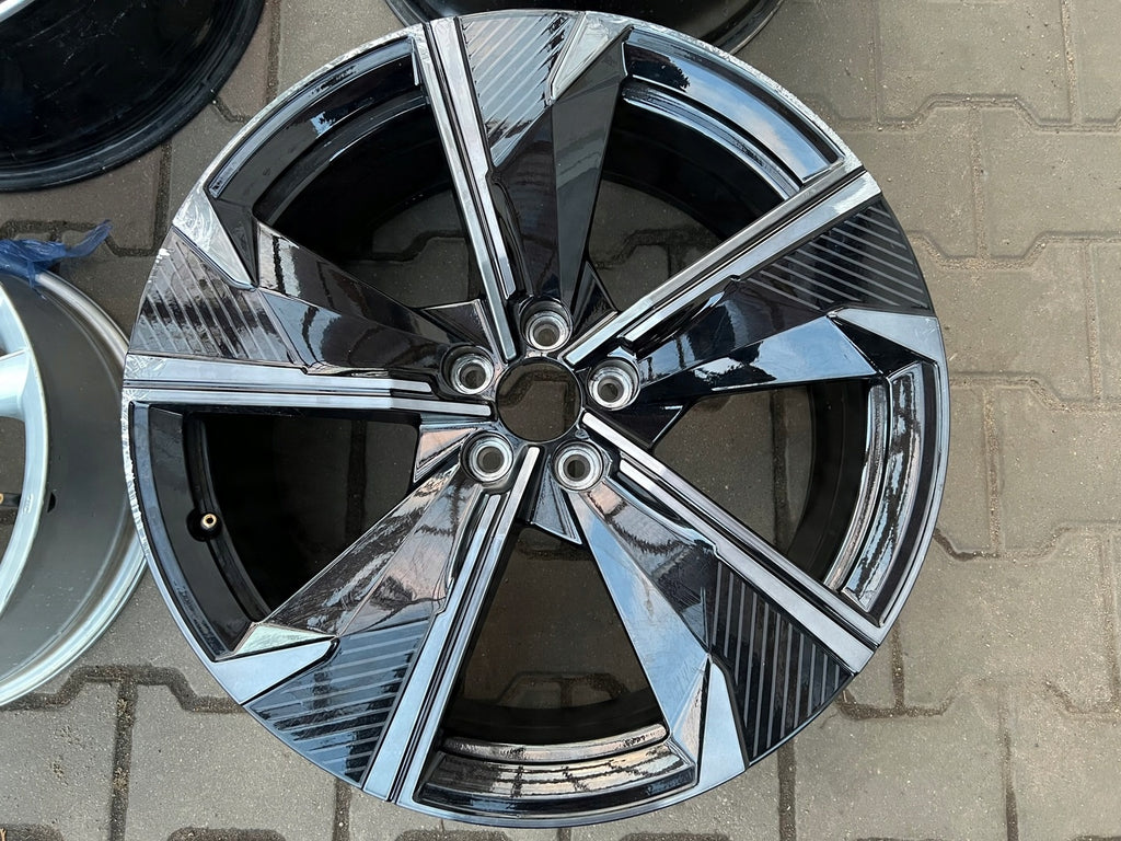 1x Alufelge 20 Zoll 8.5" 5x108 45ET Glanz Schwarz 9837449277 Peugeot 508