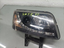 Laden Sie das Bild in den Galerie-Viewer, Frontscheinwerfer VW Transporter Rechts Scheinwerfer Headlight