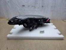 Laden Sie das Bild in den Galerie-Viewer, Frontscheinwerfer Toyota Yaris Links Scheinwerfer Headlight SCH9376959067ta
